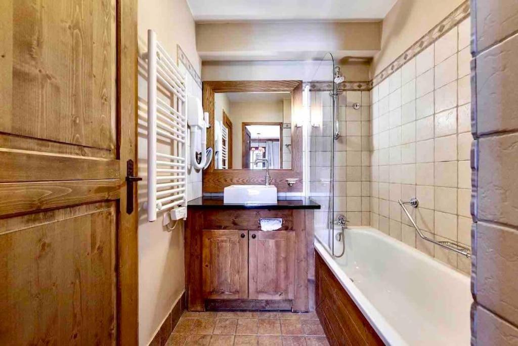 Arc 1950 - Chalet Des Lys - Appt Luxe 4 Pers Les Arcs  외부 사진